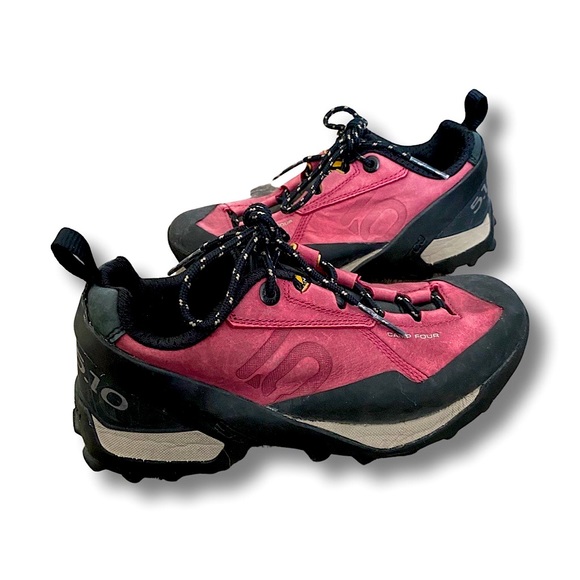 FIVE TEN - Picture 3 of 6